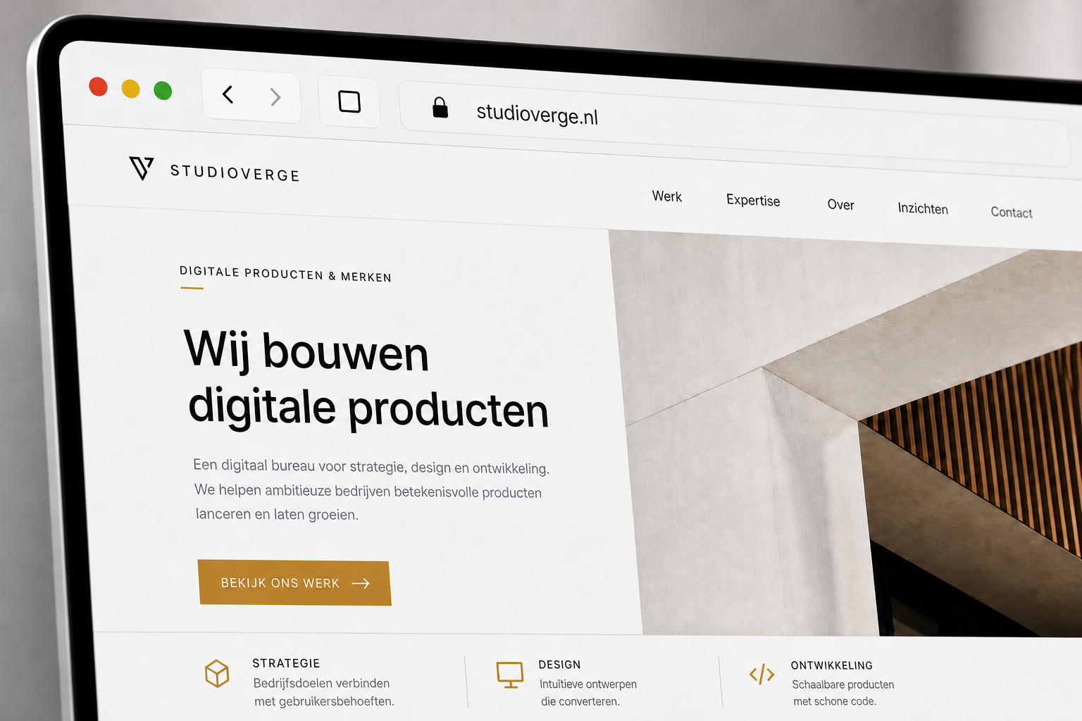 Close-up van een moderne website met strakke interface